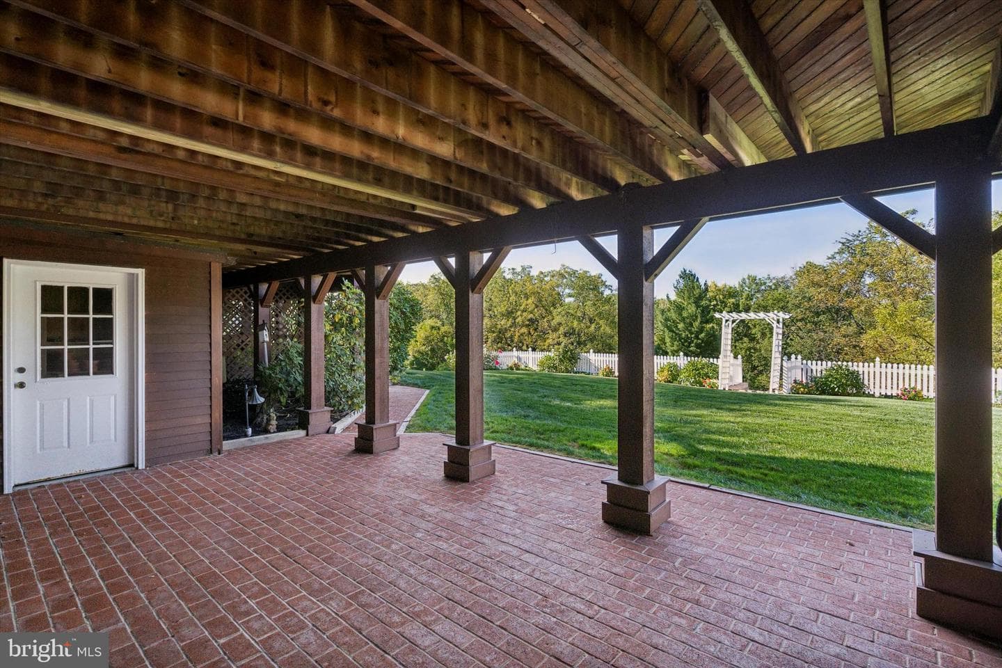 112 Brookside Drive photo 18