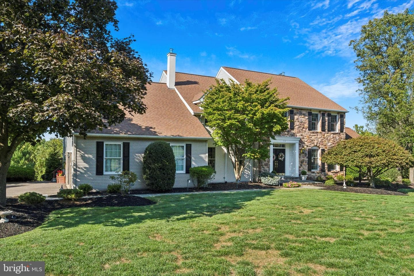 112 Brookside Drive photo 3