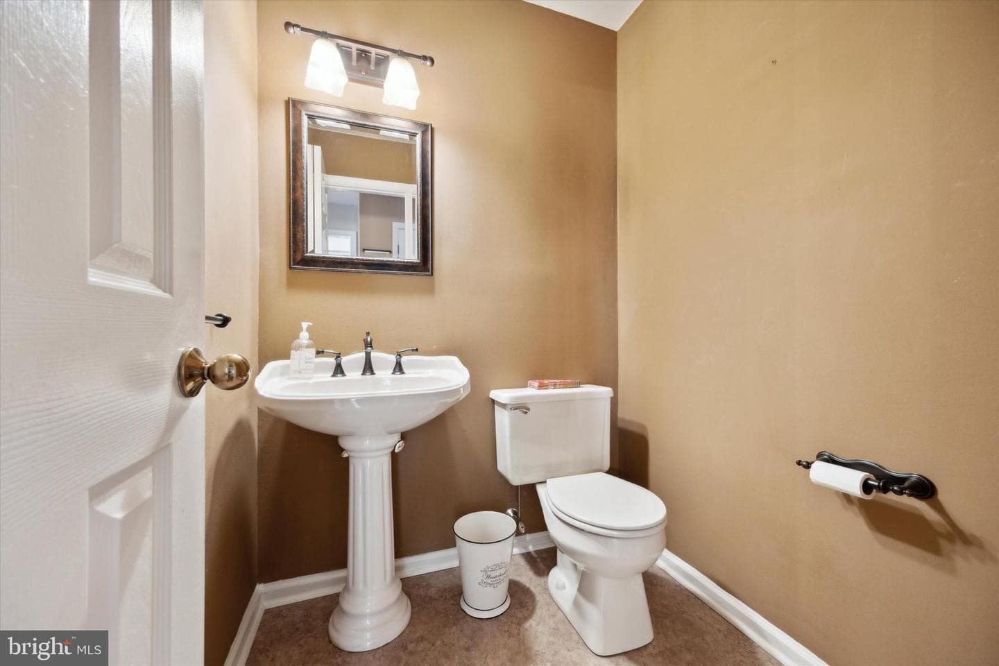 112 Brookside Drive photo 31
