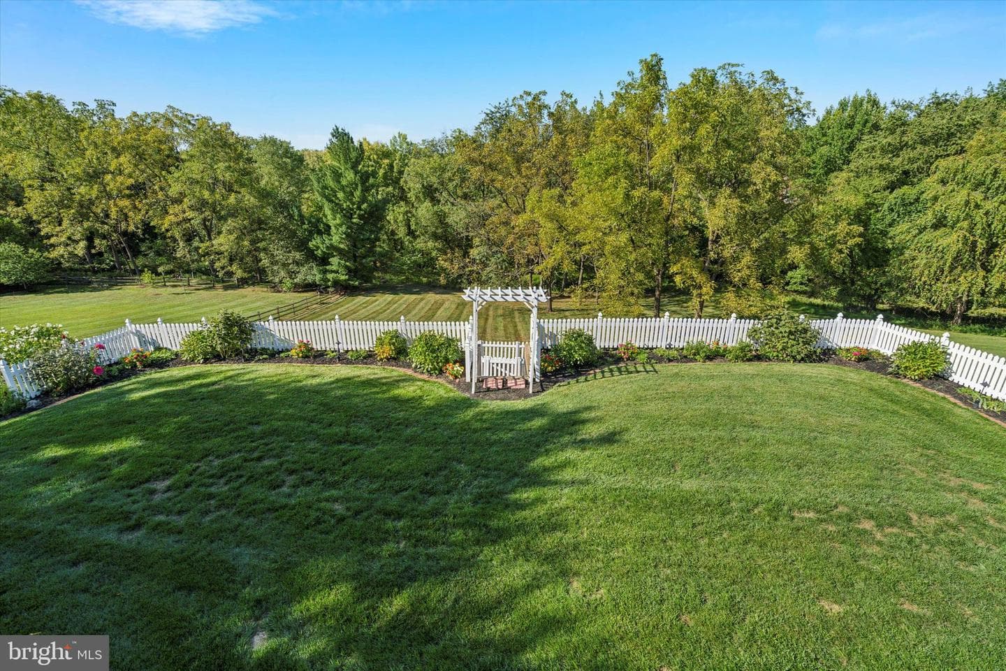 112 Brookside Drive photo 9