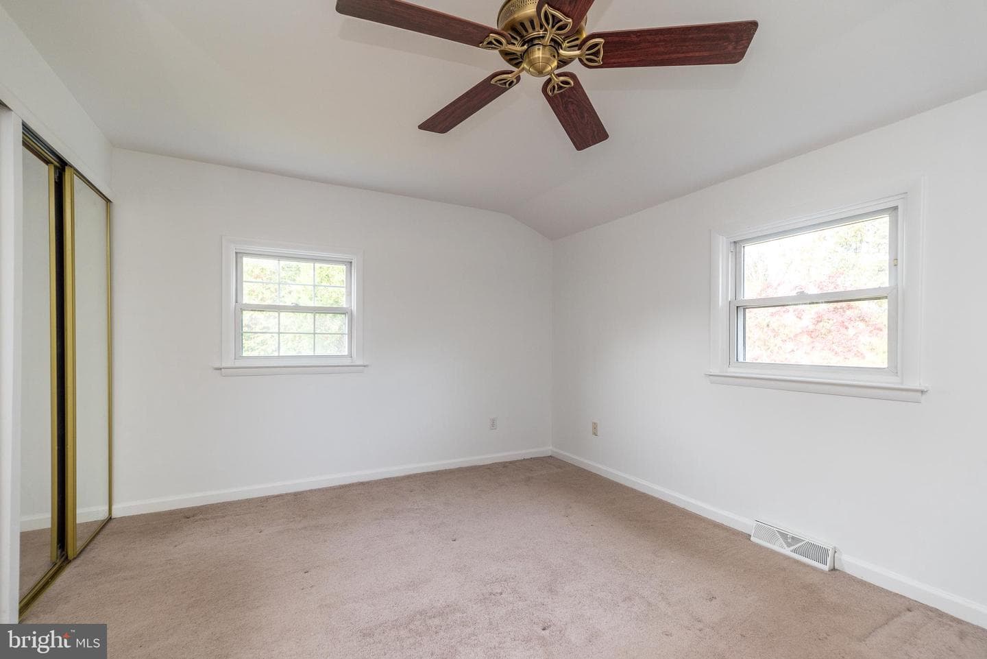 31 N Traymore Avenue photo 19