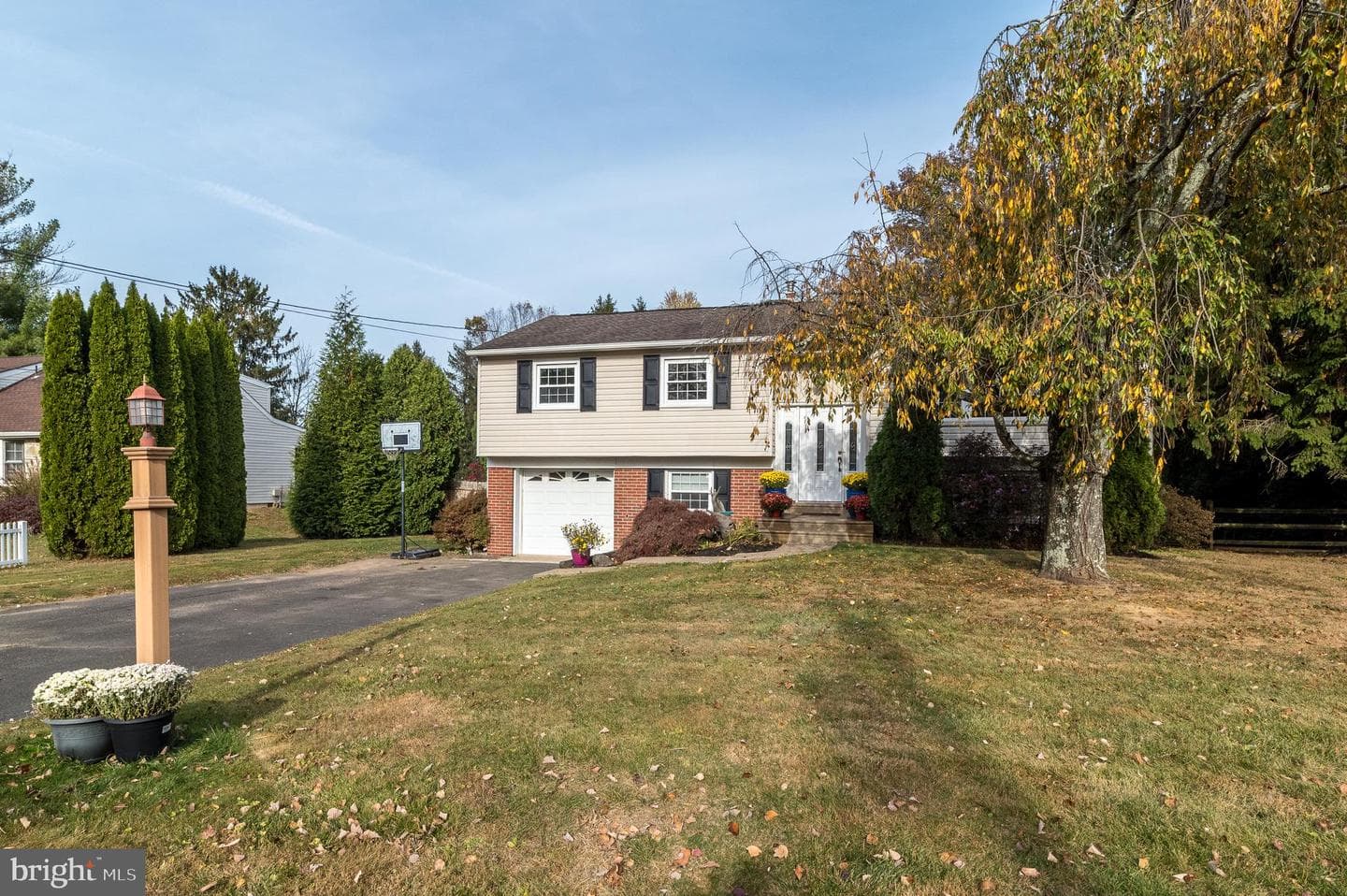31 N Traymore Avenue photo 2