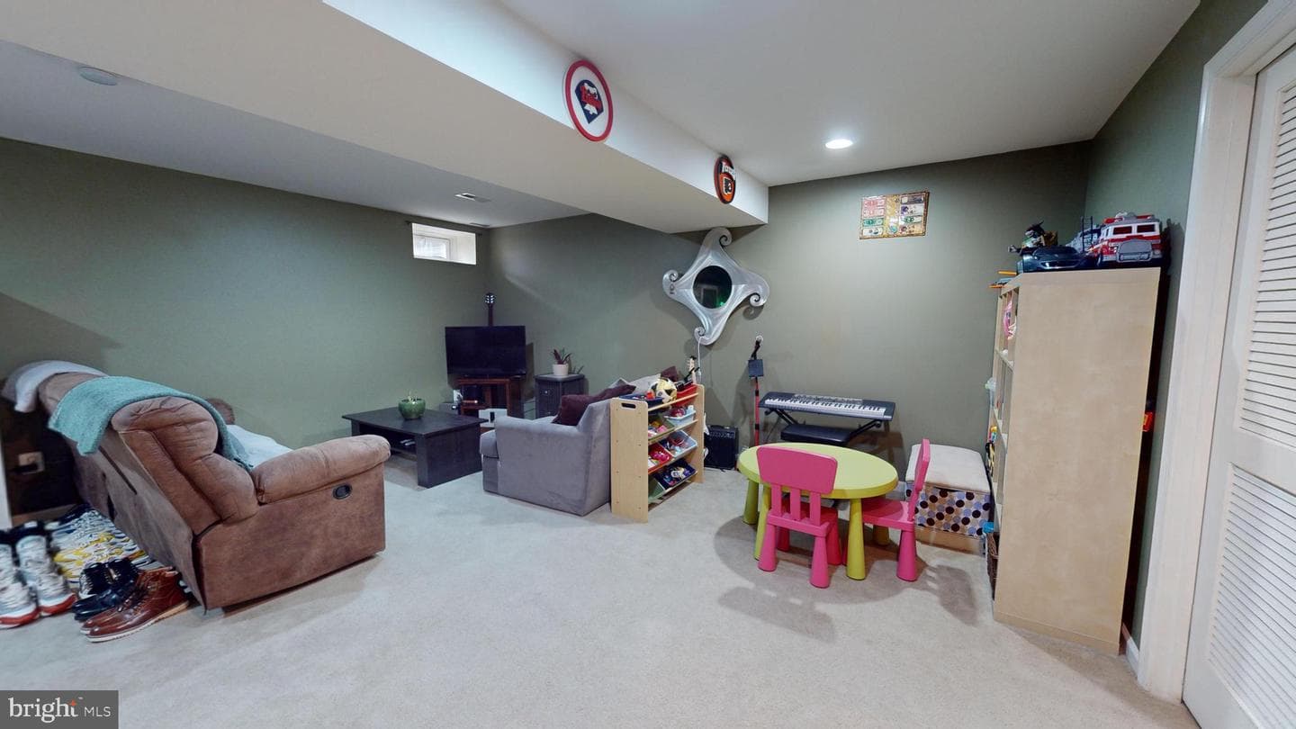 222 Kulp Drive photo 36