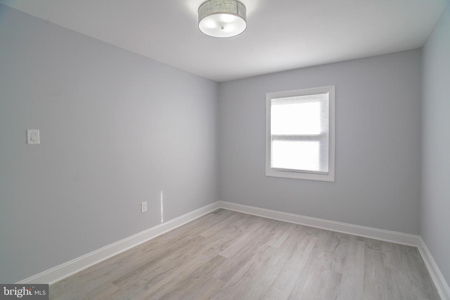 5809 Mitchell Road photo 12