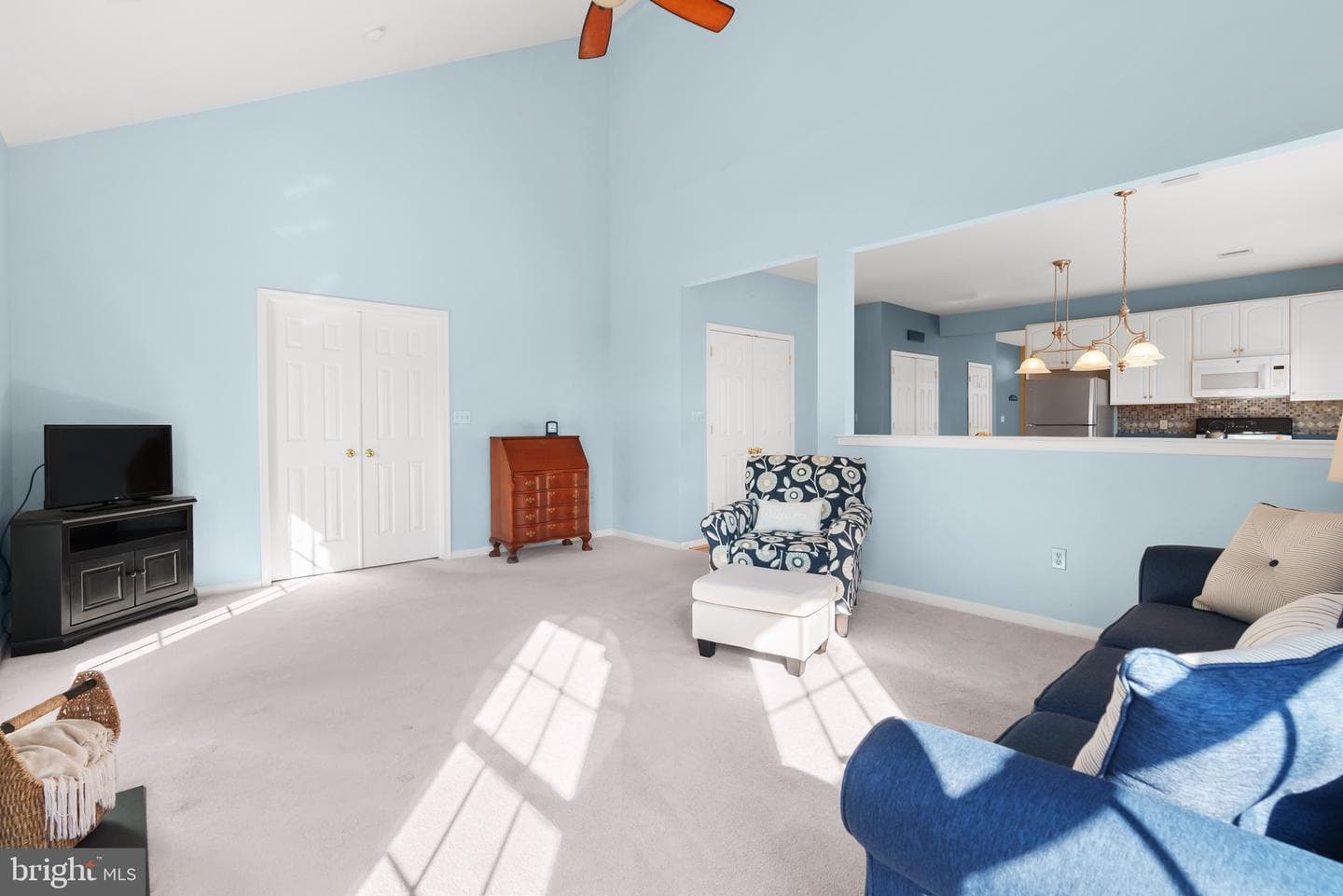 1142 Creekside Lane photo 18