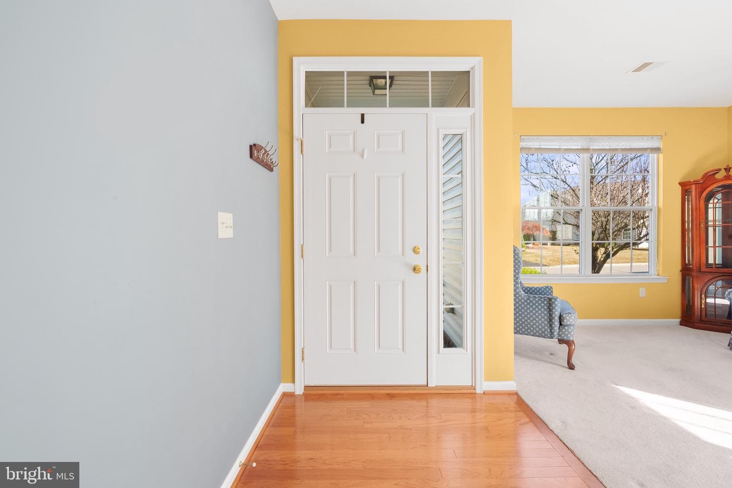 1142 Creekside Lane photo 5