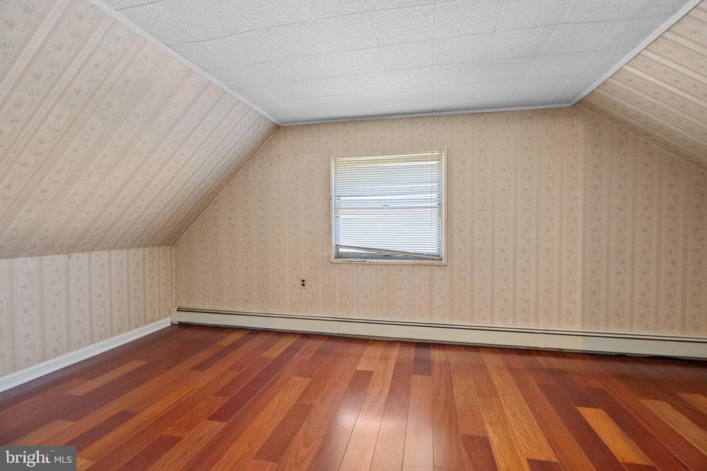 43 Russett Lane photo 15