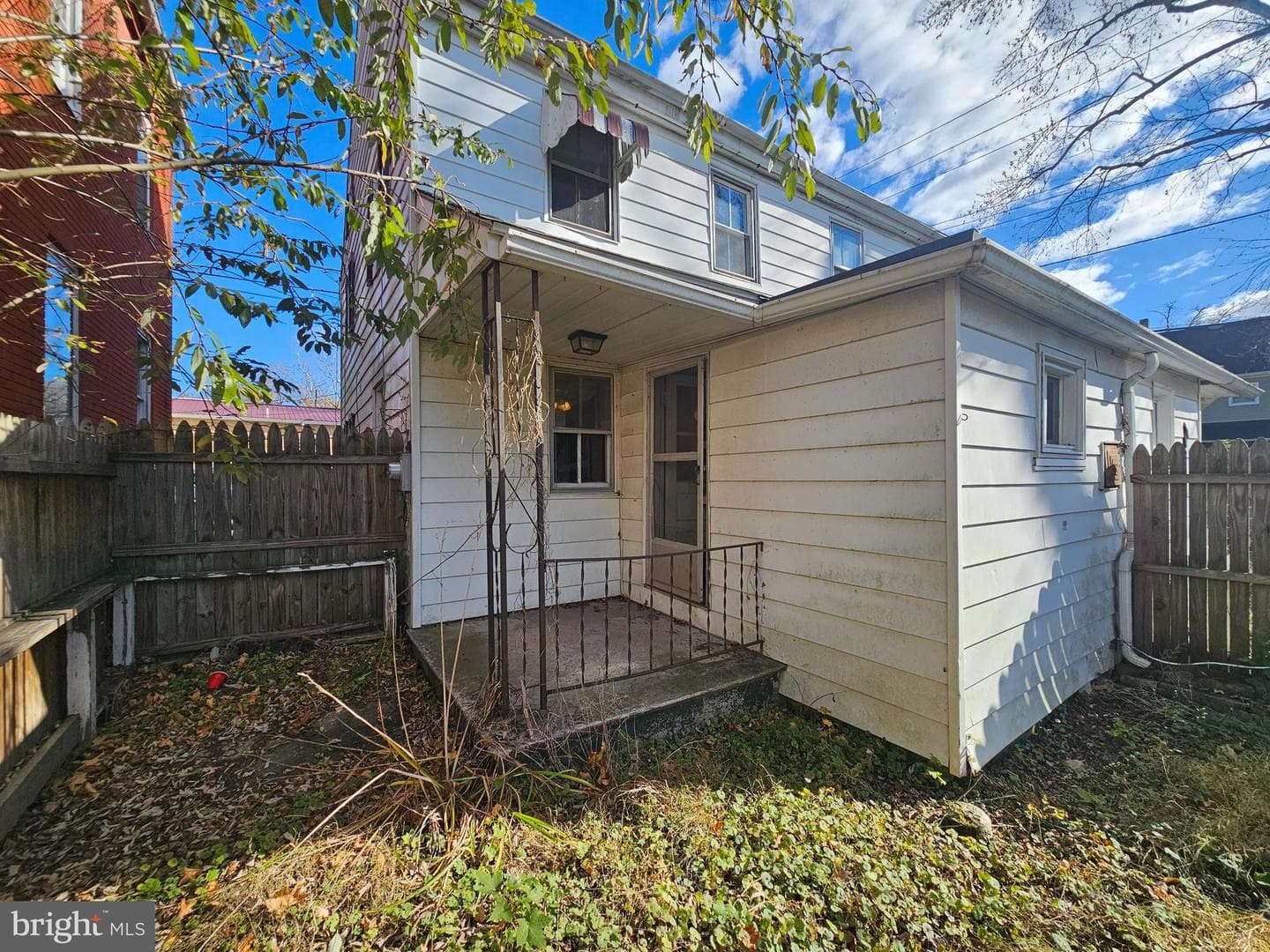 707 Wayside Way photo 12