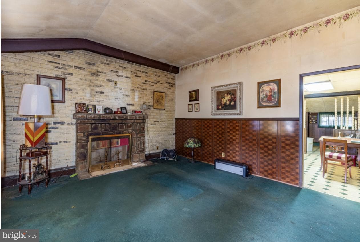 535 Princess Avenue photo 2
