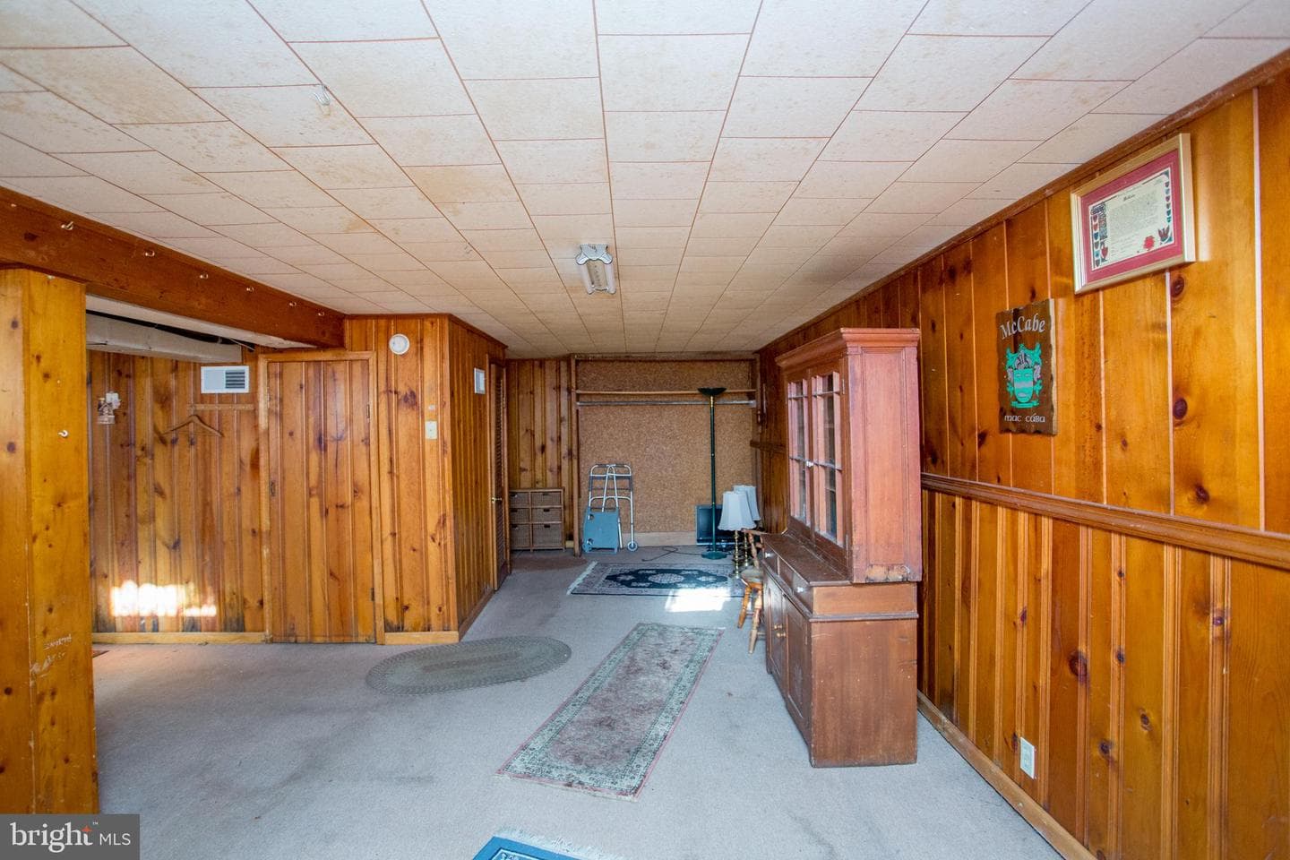 77 Davis Road photo 18