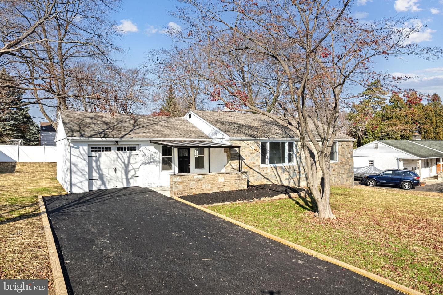 32 N Midway Avenue photo 2