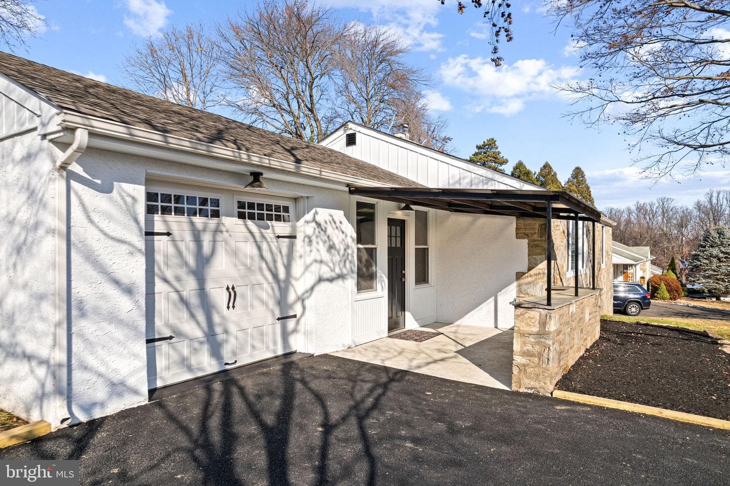 32 N Midway Avenue photo 3