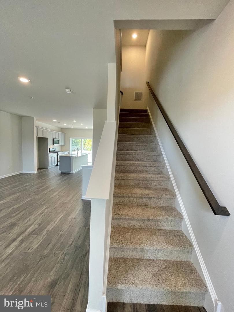 120 Bell Court photo 11