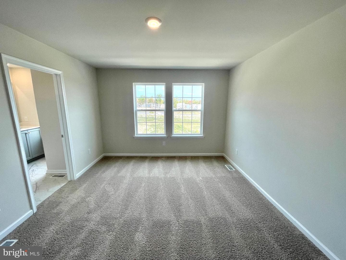 120 Bell Court photo 13
