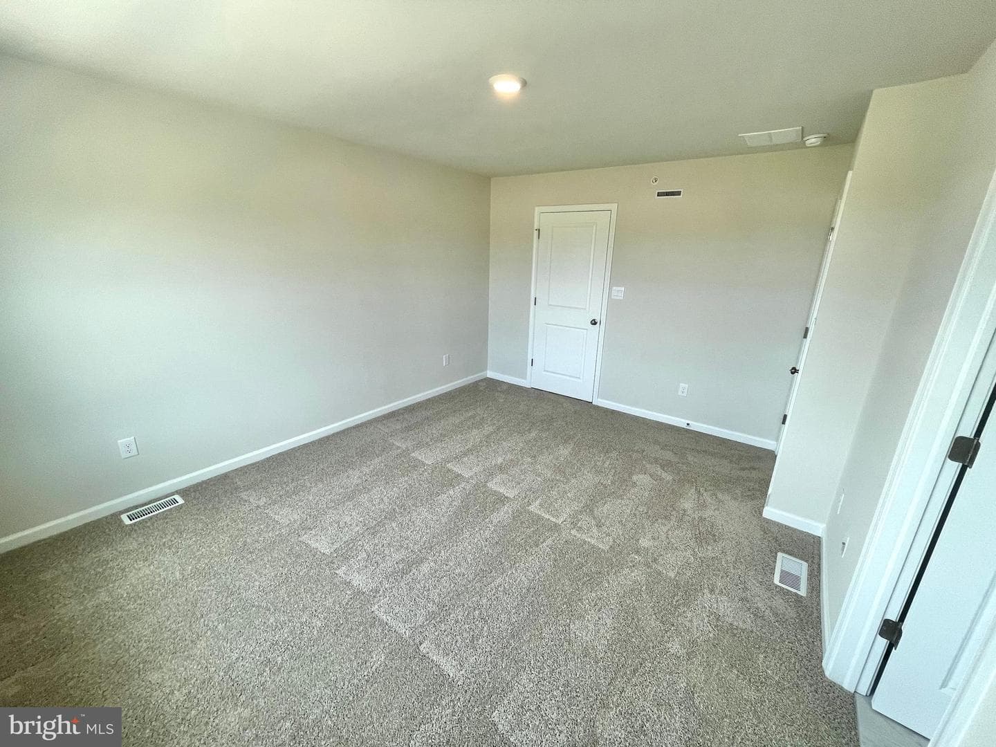 120 Bell Court photo 15