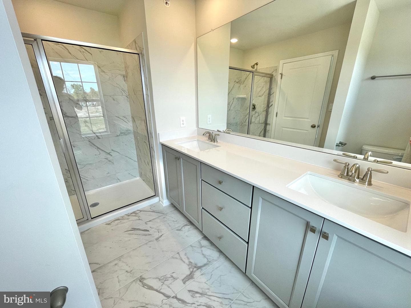120 Bell Court photo 16
