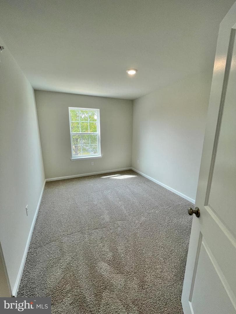 120 Bell Court photo 27