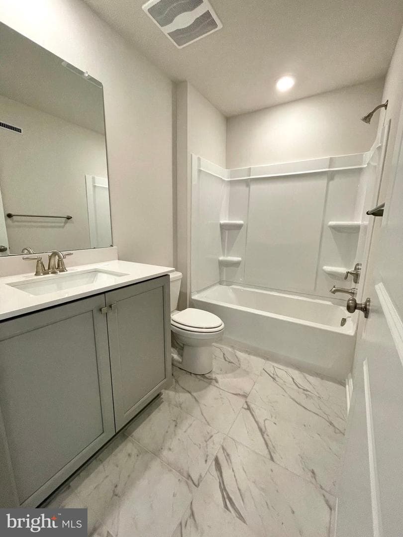 120 Bell Court photo 28