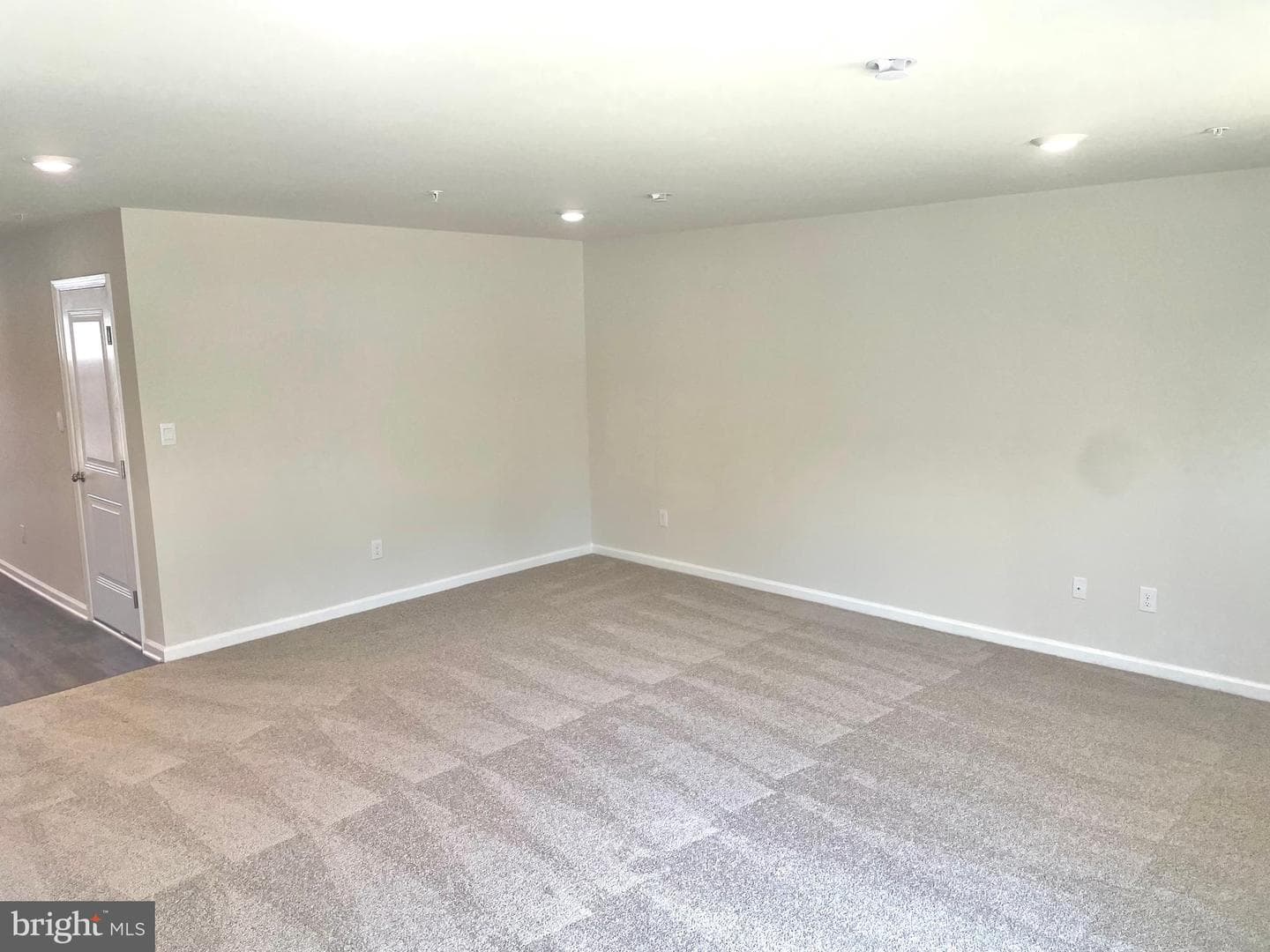 120 Bell Court photo 33