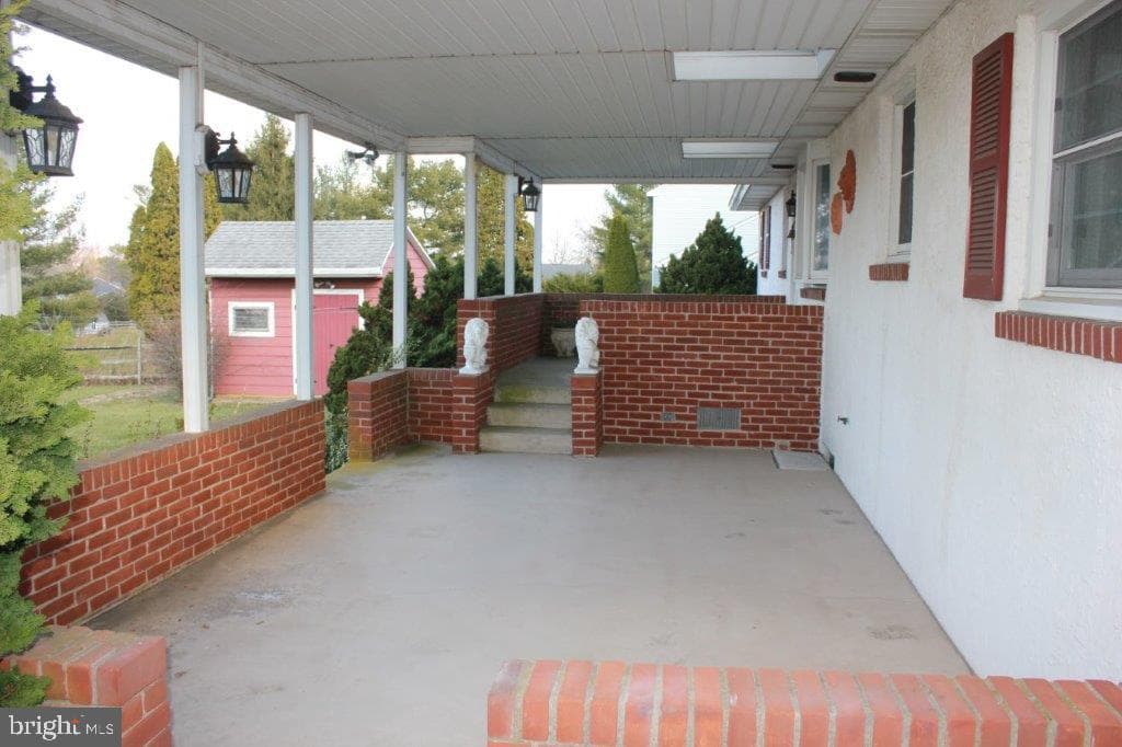 317 E Branch Road photo 5