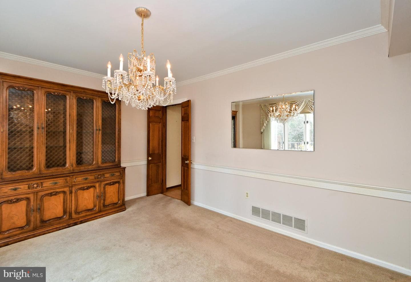 79 Sutphin Pines photo 13