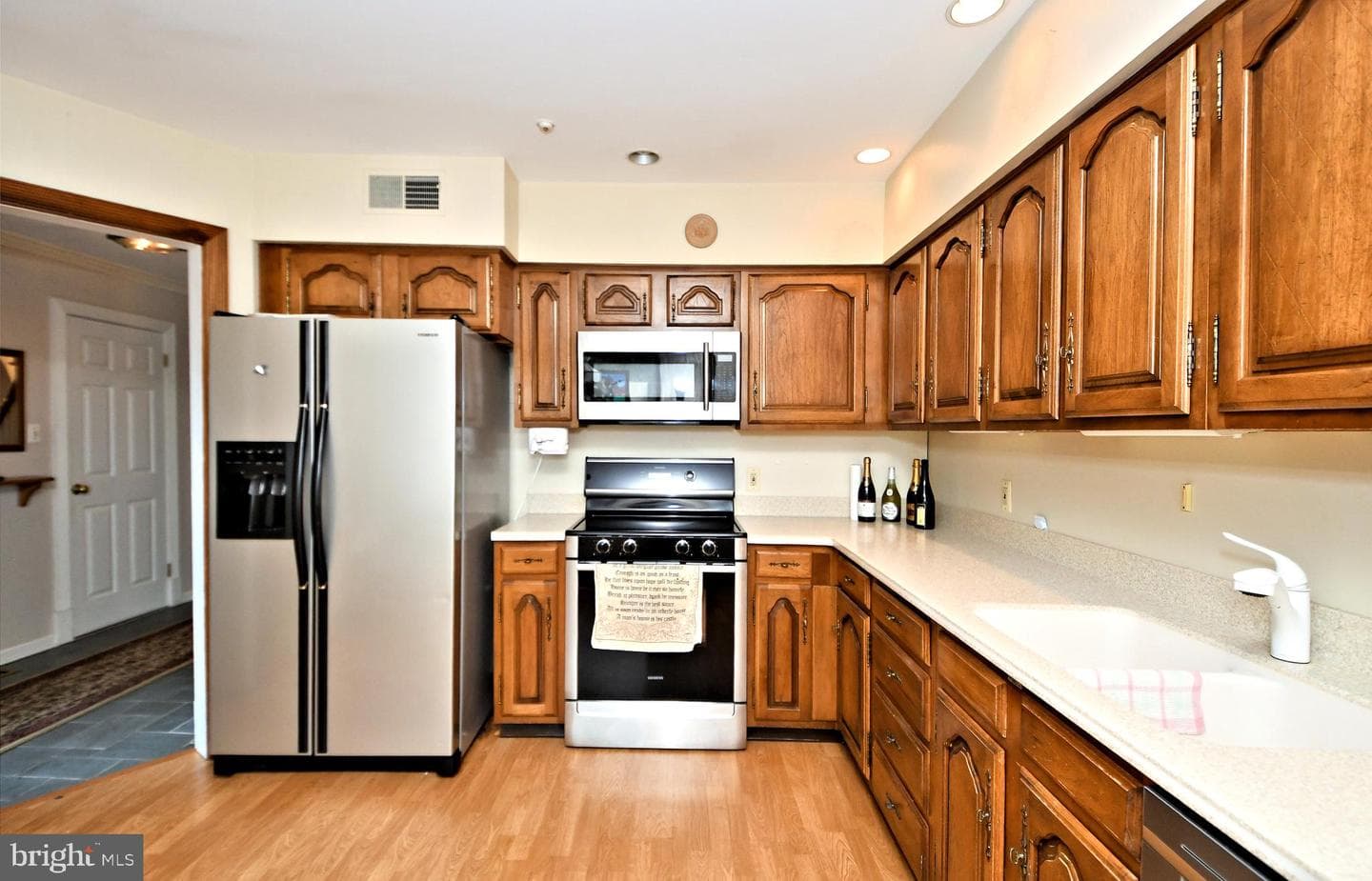 79 Sutphin Pines photo 18