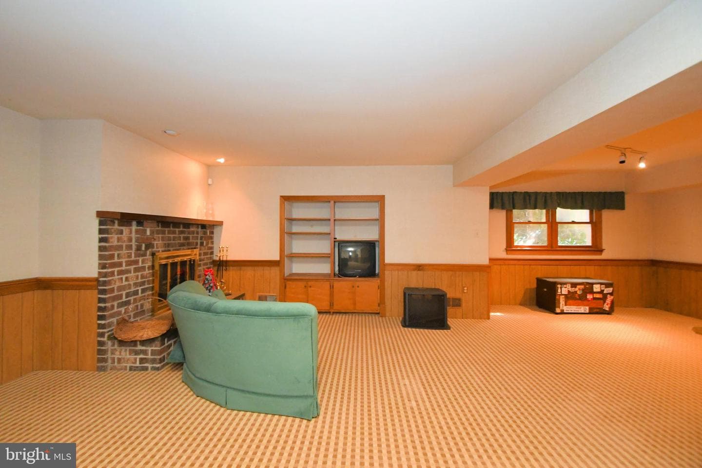 79 Sutphin Pines photo 35
