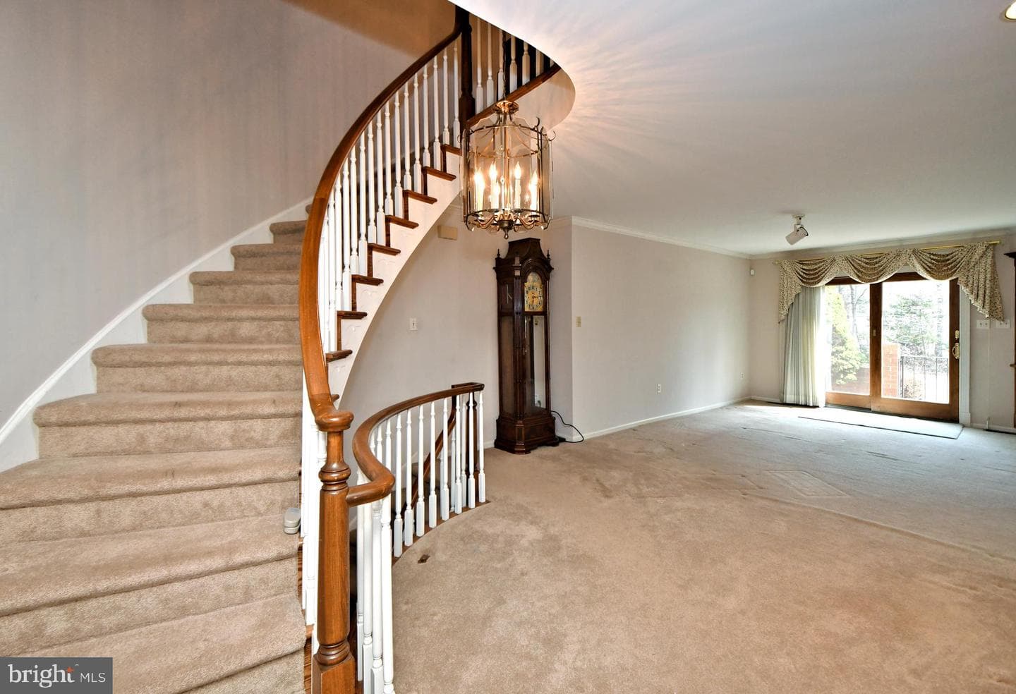 79 Sutphin Pines photo 6