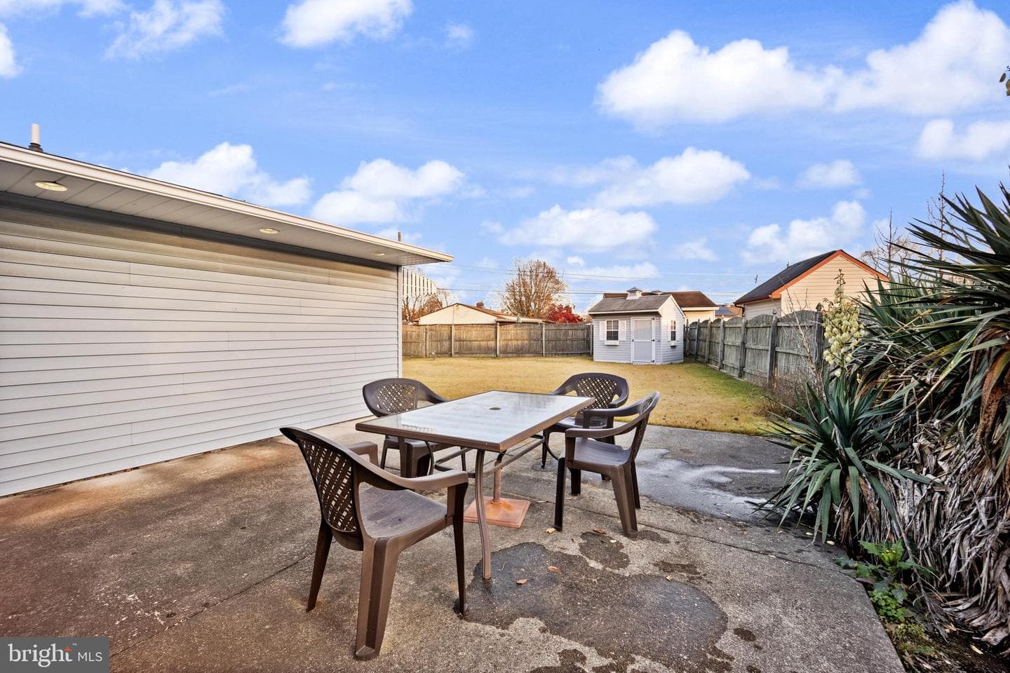 147 Willow Drive photo 29