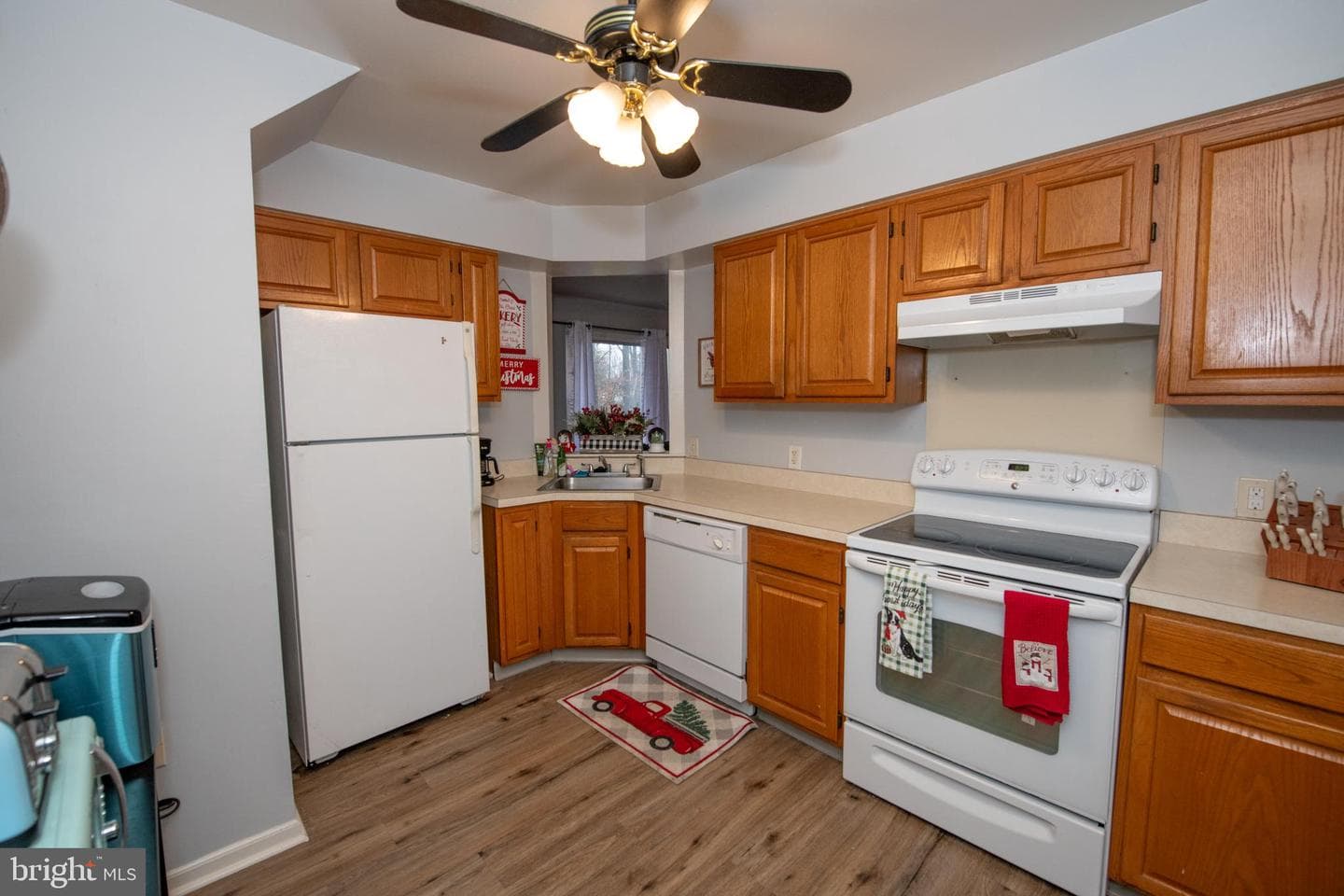 805 Mews Drive #805 photo 12