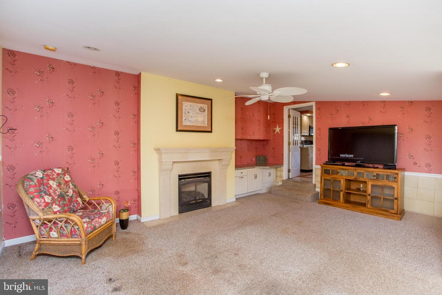 1096 Anthony Wayne Drive photo 13