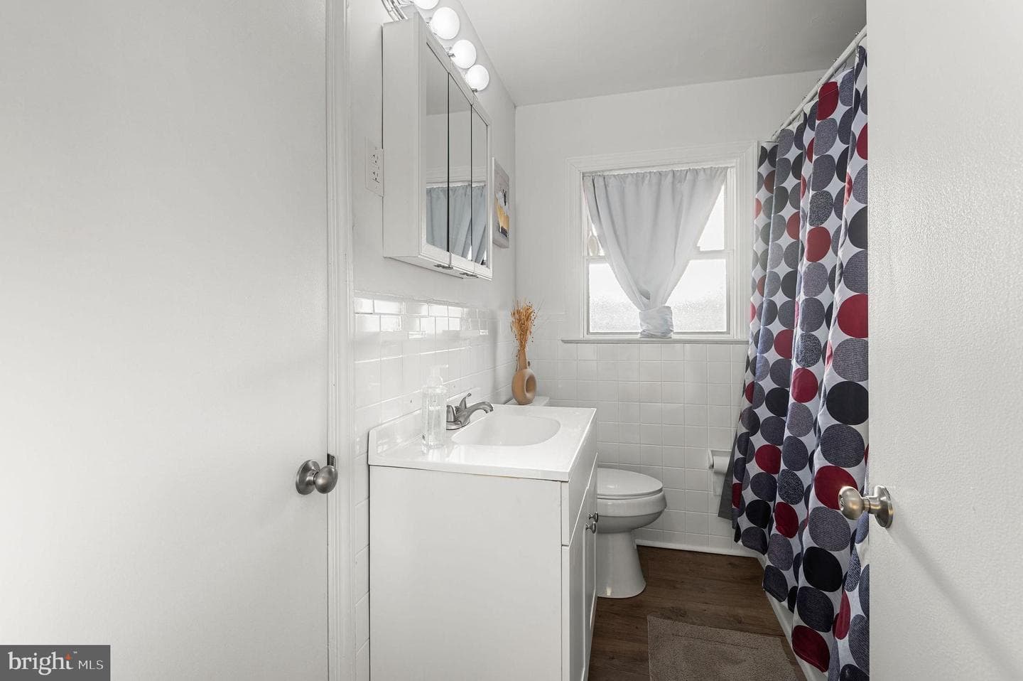 20 W Myrtle Avenue photo 15