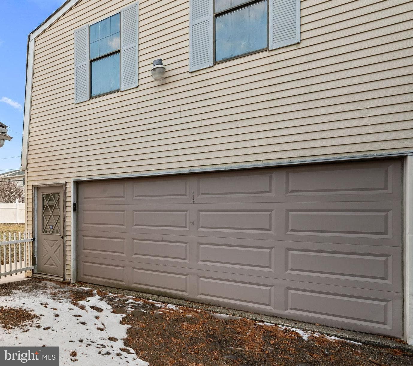 20 W Myrtle Avenue photo 5