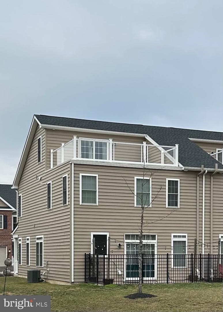 16788 River View Circle photo 3