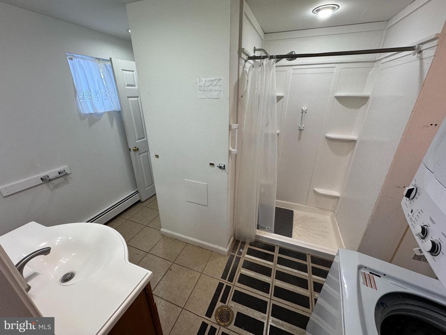 5 Belmont Square photo 20
