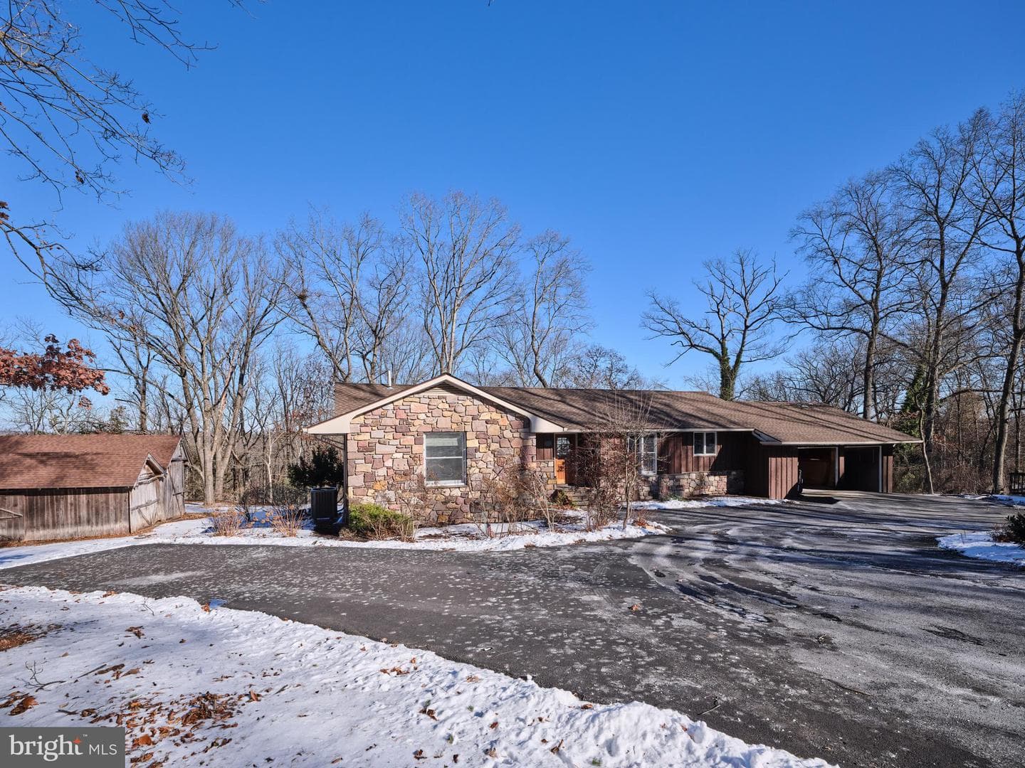 6683 Chapel Road photo 45