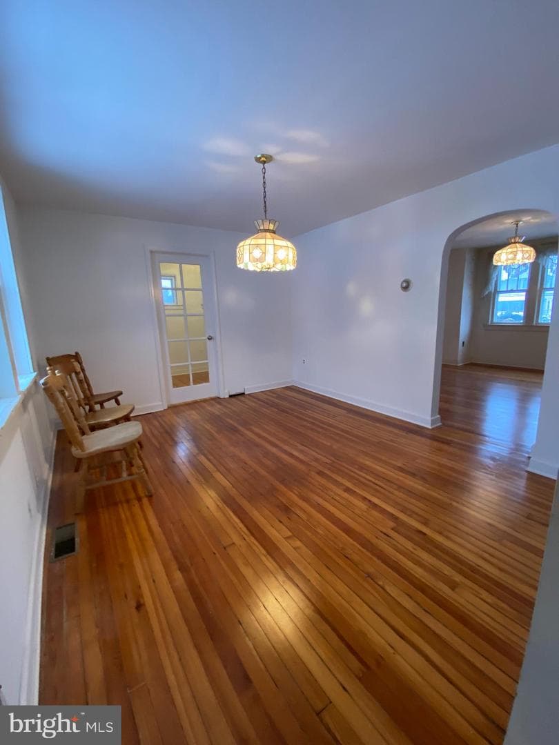202 Catherine Street photo 12