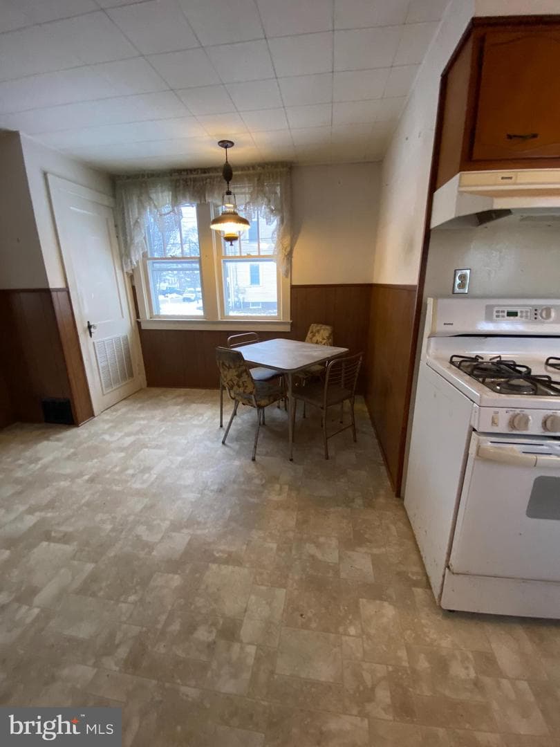 202 Catherine Street photo 15