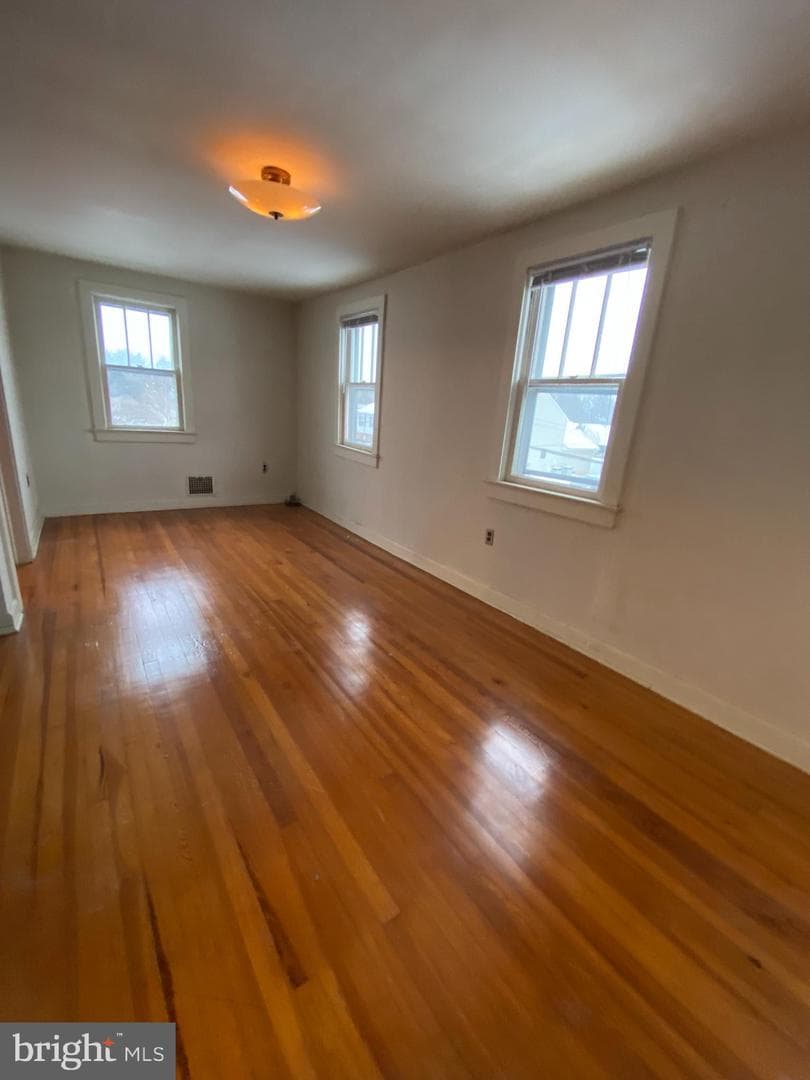 202 Catherine Street photo 21