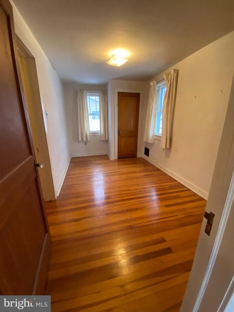 202 Catherine Street photo 23