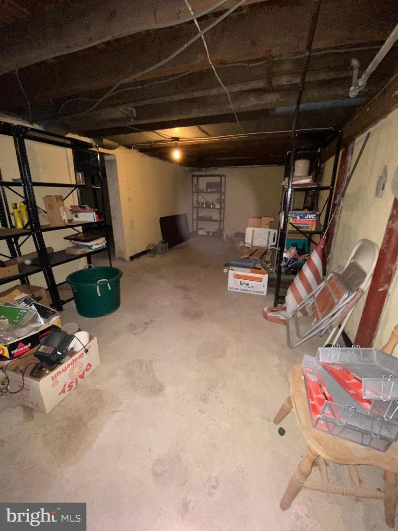 202 Catherine Street photo 32