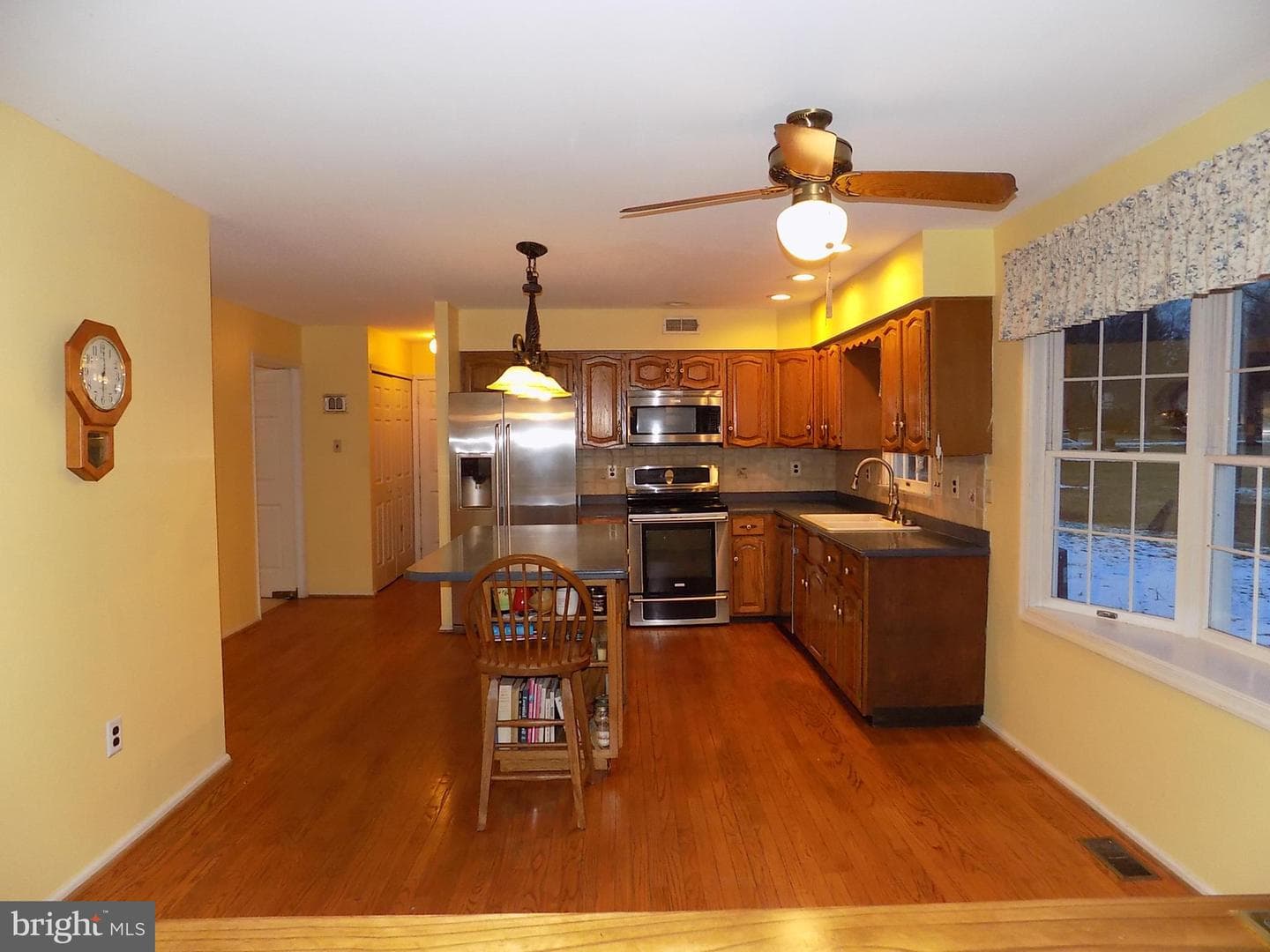 1371 Heller Drive photo 15