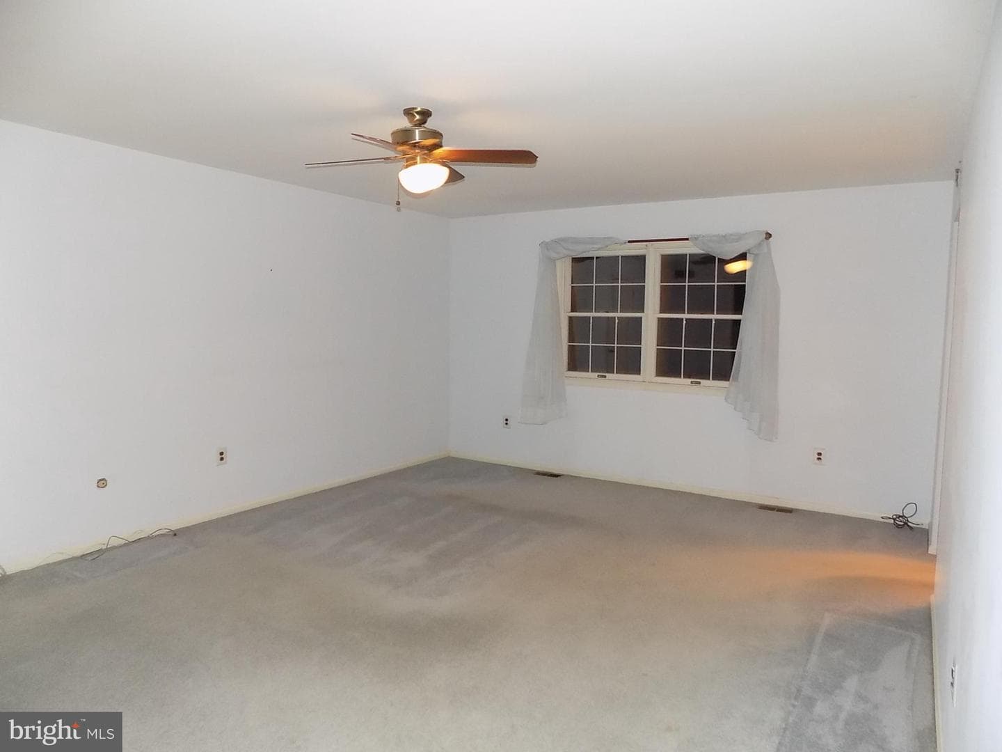 1371 Heller Drive photo 22