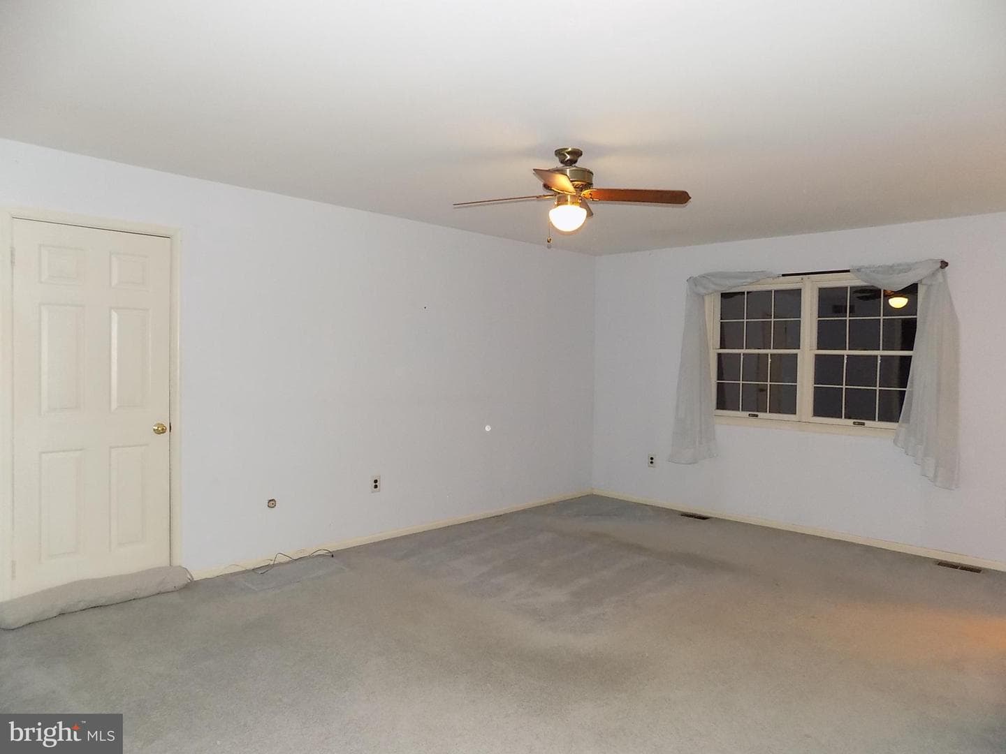 1371 Heller Drive photo 23