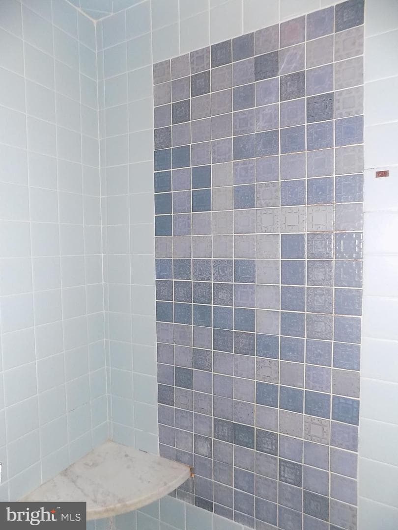 1371 Heller Drive photo 32