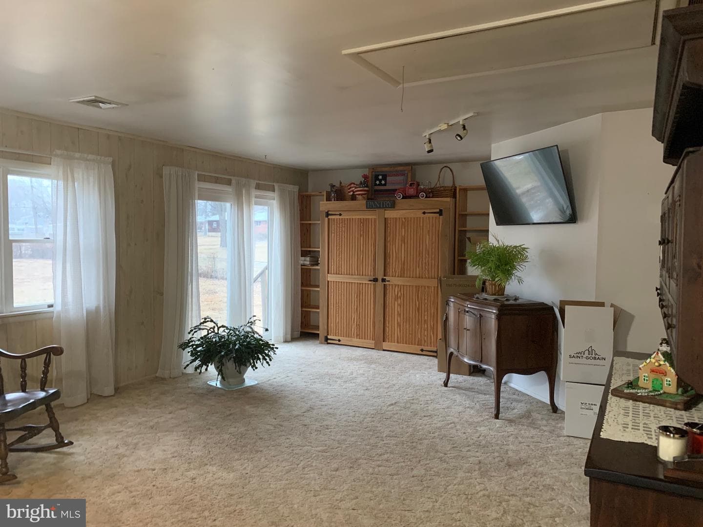 3334 Grandview Avenue photo 11