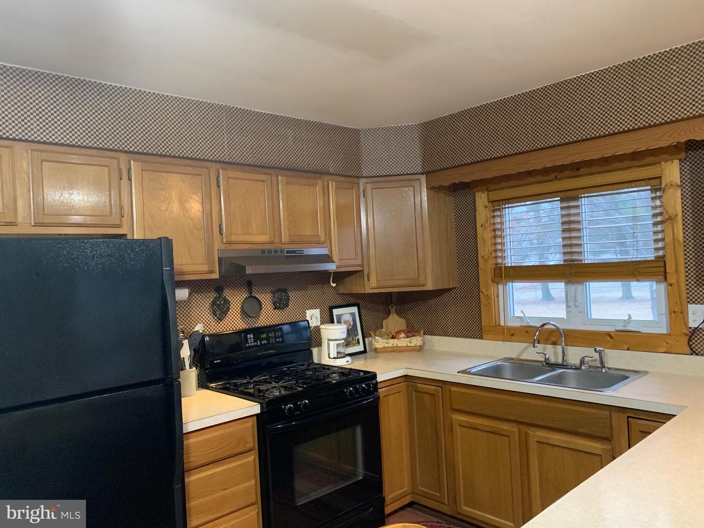 3334 Grandview Avenue photo 9