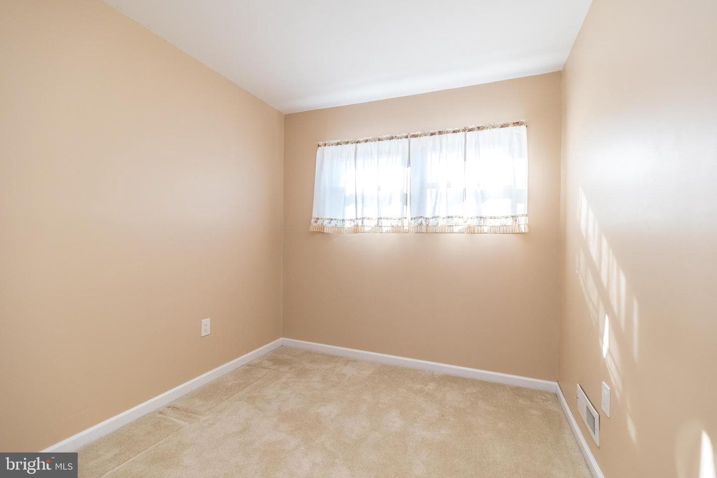 1017 Birch Road photo 18