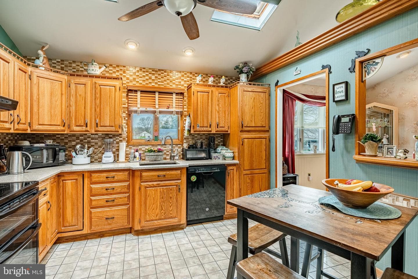 1016 Broad Street photo 11