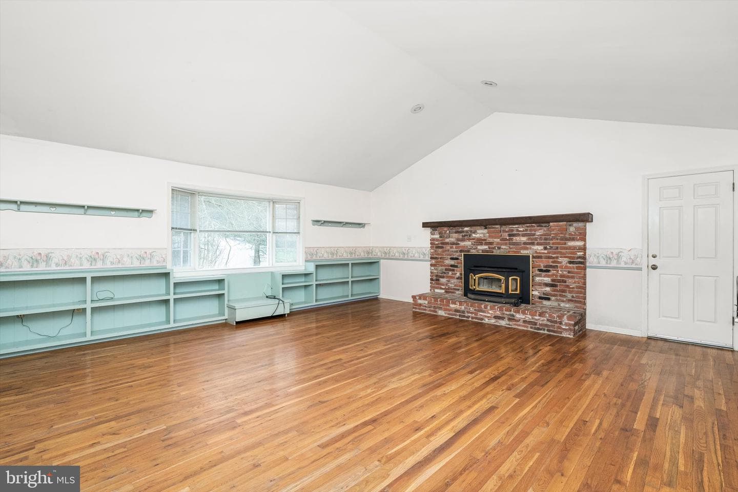 106 Crestwood Road photo 10